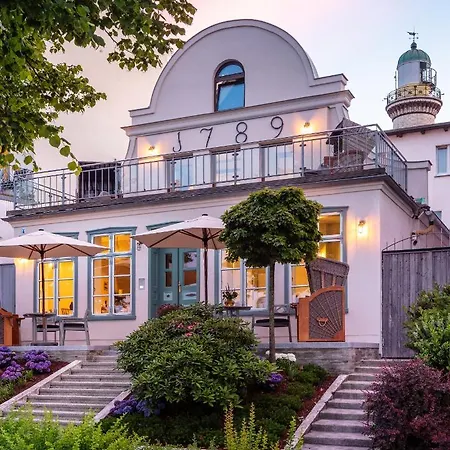 Kapitaenshaus In Wasserlage! Traumapartments Warnemuende Apartman