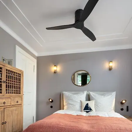 Kapitaenshaus In Wasserlage! Traumapartments Warnemuende Rostock