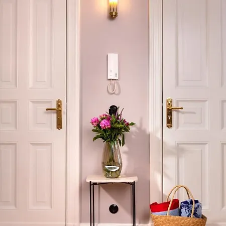 Lejlighed Kapitaenshaus In Wasserlage! Traumapartments Warnemuende