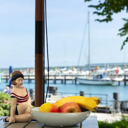 Apartman Kapitaenshaus In Wasserlage! Traumapartments Warnemuende