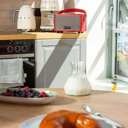 Kapitaenshaus In Wasserlage! Traumapartments Warnemuende Rostock